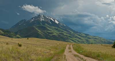 A-246 - Road to Emigrant Peak